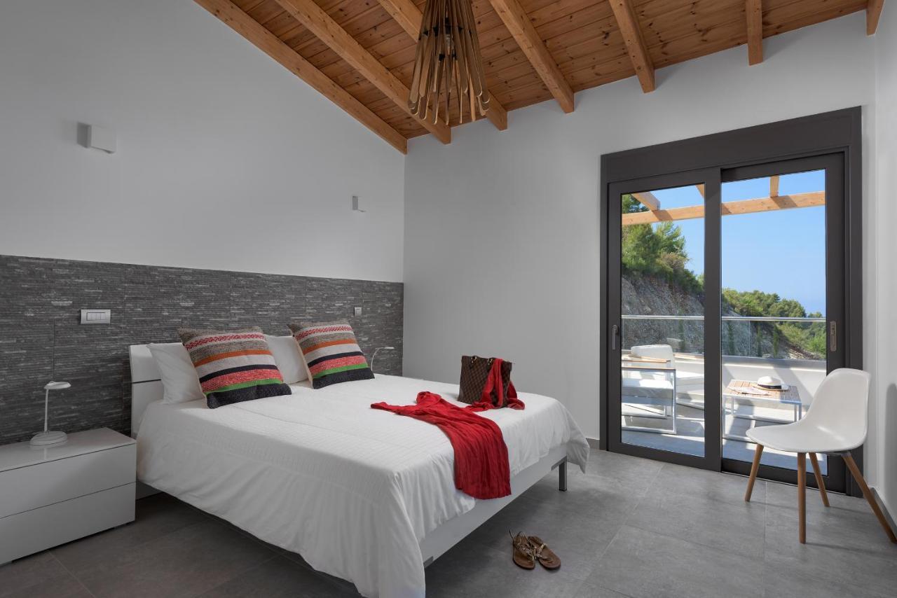 Kathisma Bay Villas - Luxury Villas - Villa Helios Kalamíci Kültér fotó