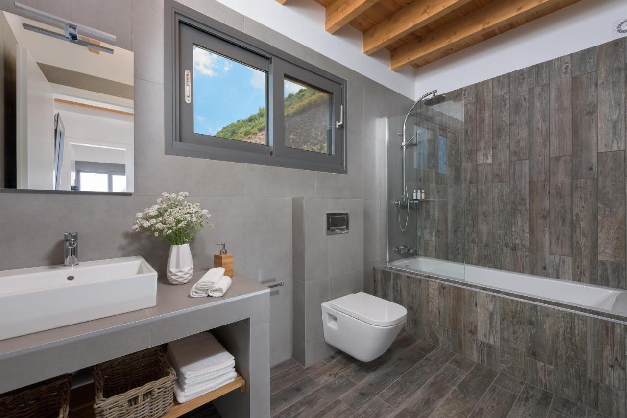 Kathisma Bay Villas - Luxury Villas - Villa Helios Kalamíci Kültér fotó